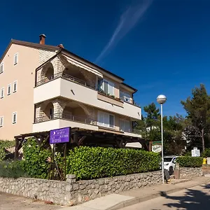 https://bed-breakfast-mario.primorje-gorskikotar.com